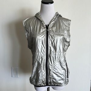 GOLDEN GOOSE DELUXE GGBD Hooded Silver medium woman’s Parka Vest